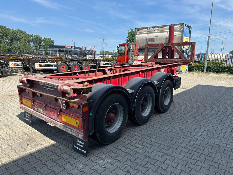 Van Hool 3 AXLE 20FT TIPPING-CHASSIS, BPW + disc, liftaxle, steering axle, BROKEN HYVA-CYLINDER - نصف مقطورة لنقل الحاويات: صورة 4 Van Hool 3 AXLE 20FT TIPPING-CHASSIS, BPW + disc, liftaxle, steering axle, BROKEN HYVA-CYLINDER - نصف مقطورة لنقل الحاويات: صورة 4