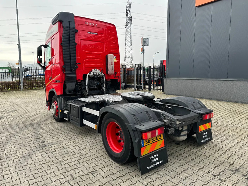 Volvo FH 13.420 Globetrotter 4x2, ADR (EXII, EXIII, FL, AT), EURO-6, VEB, 662.814 km, NL, valid ADR/APK: 9/2026 - وحدة جر: صورة 4 Volvo FH 13.420 Globetrotter 4x2, ADR (EXII, EXIII, FL, AT), EURO-6, VEB, 662.814 km, NL, valid ADR/APK: 9/2026 - وحدة جر: صورة 4