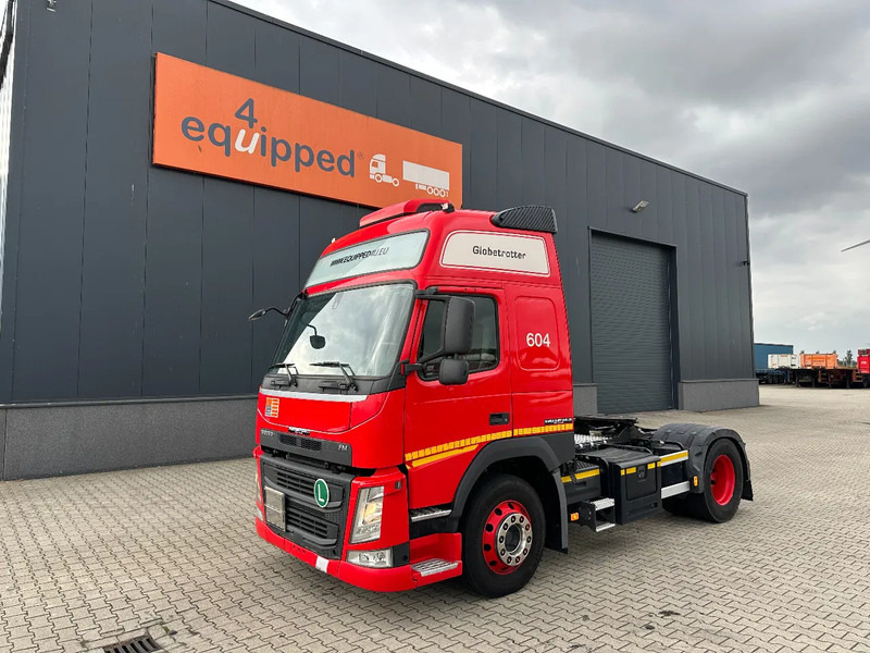 Volvo FM 450 Globetrotter, Night-Airco, ADR (FL, AT), EURO-6, ALCOA, VEB, 4x available - وحدة جر: صورة 1 Volvo FM 450 Globetrotter, Night-Airco, ADR (FL, AT), EURO-6, ALCOA, VEB, 4x available - وحدة جر: صورة 1