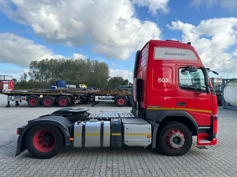 Volvo FM 460 Globetrotter, Night-Airco, ADR (FL, AT), EURO-6, ALCOA, VEB, 4x available - وحدة جر: صورة 3 Volvo FM 460 Globetrotter, Night-Airco, ADR (FL, AT), EURO-6, ALCOA, VEB, 4x available - وحدة جر: صورة 3