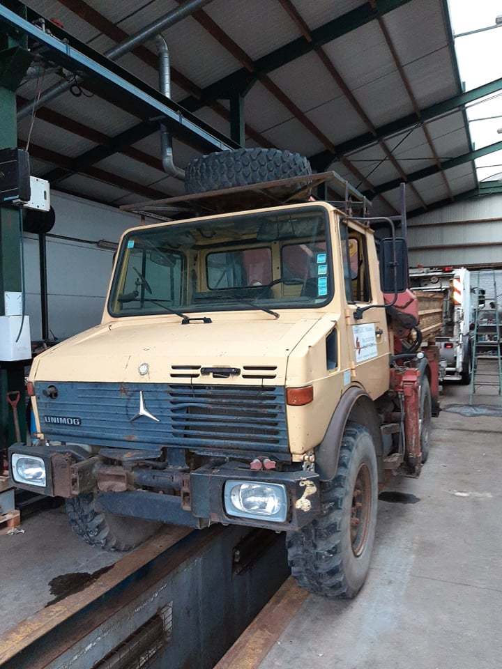 Mercedes Unimog U1250 - آلية المنفعة/ مركبة خاصة, شاحنات مسطحة: صورة 5 Mercedes Unimog U1250 - آلية المنفعة/ مركبة خاصة, شاحنات مسطحة: صورة 5