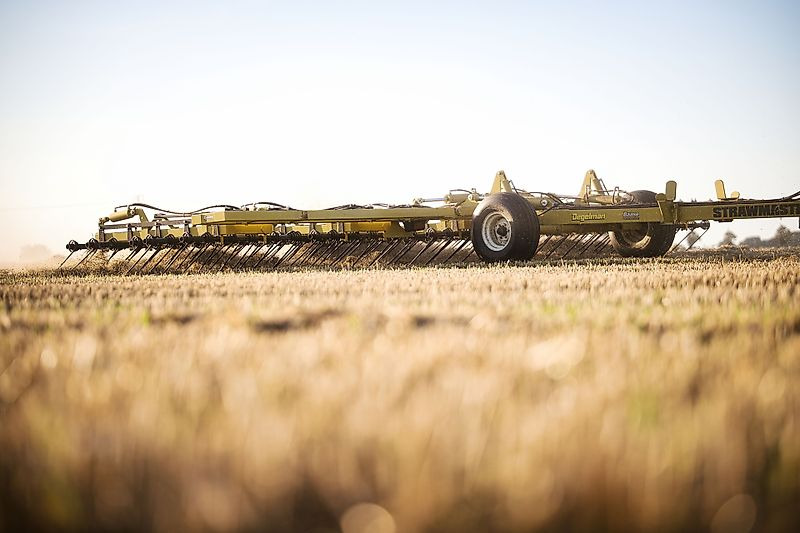 Degelman Strawmaster 30 - زحافة: صورة 5 Degelman Strawmaster 30 - زحافة: صورة 5