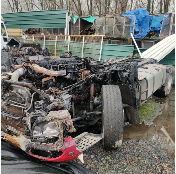 DAF CF-440-MOTOR-PIECES - وحدة جر: صورة 1 DAF CF-440-MOTOR-PIECES - وحدة جر: صورة 1