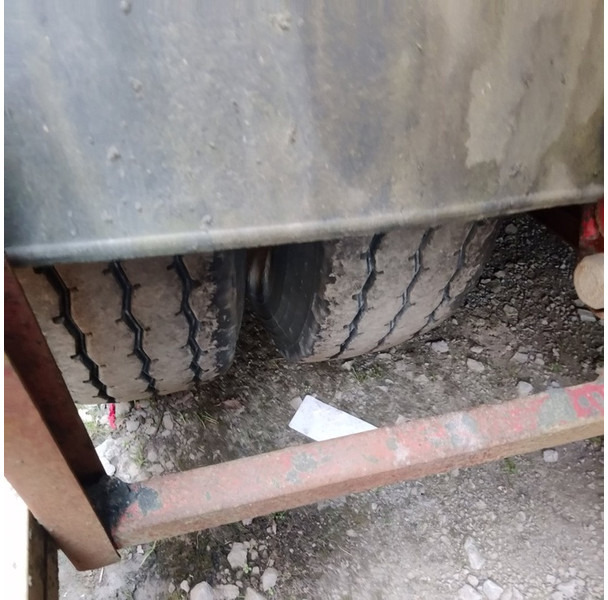 Fruehauf D33 - قلابة نصف مقطورة نصف مقطورة قلابة: صورة 4 Fruehauf D33 - قلابة نصف مقطورة نصف مقطورة قلابة: صورة 4