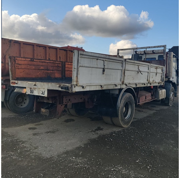 Iveco Eurotech - شاحنات مسطحة: صورة 4 Iveco Eurotech - شاحنات مسطحة: صورة 4