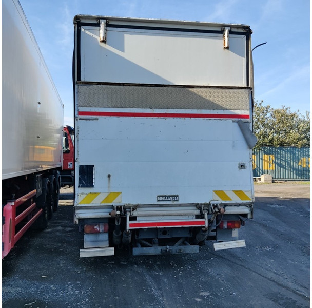 Mercedes-Benz 818 - شاحنة مقفلة: صورة 4 Mercedes-Benz 818 - شاحنة مقفلة: صورة 4