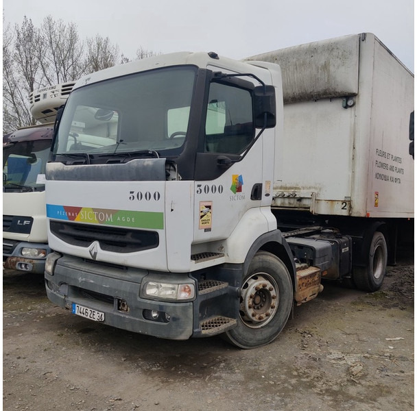 Renault 400 - وحدة جر: صورة 1 Renault 400 - وحدة جر: صورة 1