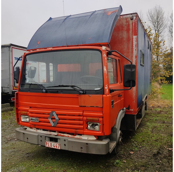 Renault S-110-midliner - شاحنة نقل المواشي: صورة 1 Renault S-110-midliner - شاحنة نقل المواشي: صورة 1