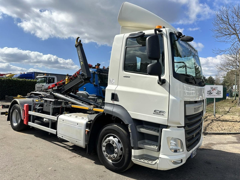 DAF CF 460 4x2 19T MARREL ABROLLKIPPER HAKEN - 5.10M + 1.30M Ausziehbarer Stoßstange - EURO 6 - 13L ENGINE - ZF AUTO - شاحنة ذات خطاف: صورة 1 DAF CF 460 4x2 19T MARREL ABROLLKIPPER HAKEN - 5.10M + 1.30M Ausziehbarer Stoßstange - EURO 6 - 13L ENGINE - ZF AUTO - شاحنة ذات خطاف: صورة 1