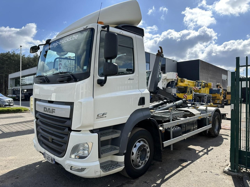 DAF CF 460 4x2 19T MARREL ABROLLKIPPER HAKEN - 5.10M + 1.30M Ausziehbarer Stoßstange - EURO 6 - 13L ENGINE - ZF AUTO - شاحنة ذات خطاف: صورة 3 DAF CF 460 4x2 19T MARREL ABROLLKIPPER HAKEN - 5.10M + 1.30M Ausziehbarer Stoßstange - EURO 6 - 13L ENGINE - ZF AUTO - شاحنة ذات خطاف: صورة 3