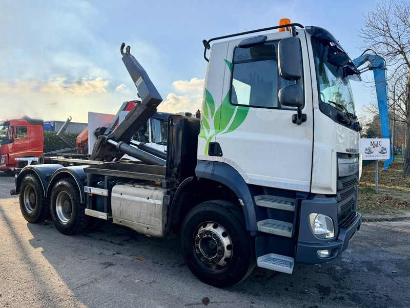 DAF CF 460 6x4 FAT HOOKLIFT - WB 3m35 - STEEL SPRING / BIG AXLES HUB REDUCTION - EURO 6 - BE TRUCK - شاحنة ذات خطاف: صورة 1 DAF CF 460 6x4 FAT HOOKLIFT - WB 3m35 - STEEL SPRING / BIG AXLES HUB REDUCTION - EURO 6 - BE TRUCK - شاحنة ذات خطاف: صورة 1