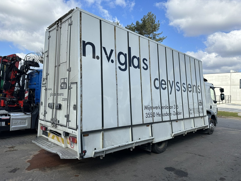DAF LF 55.250 12T - GLASTRANSPORT / GLASRESTEEL - AIR SUSPENSION - EURO 4 - BELGIAN REGISTRATION - شاحنة: صورة 4 DAF LF 55.250 12T - GLASTRANSPORT / GLASRESTEEL - AIR SUSPENSION - EURO 4 - BELGIAN REGISTRATION - شاحنة: صورة 4