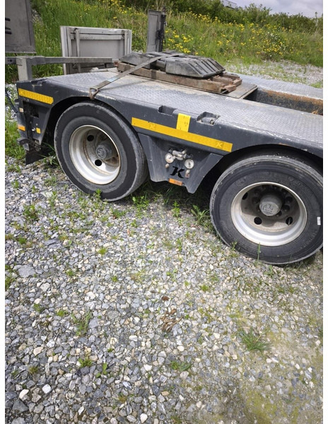 Kässbohrer LB2 48T - LOWBED - TIEFBETT / REMOVABLE NECK - ABNEHMBARE SCHWANENHALS - HYDR STEERING AXLES / LENKACHSEN - BPW - عربة منخفضة مسطحة نصف مقطورة: صورة 5 Kässbohrer LB2 48T - LOWBED - TIEFBETT / REMOVABLE NECK - ABNEHMBARE SCHWANENHALS - HYDR STEERING AXLES / LENKACHSEN - BPW - عربة منخفضة مسطحة نصف مقطورة: صورة 5