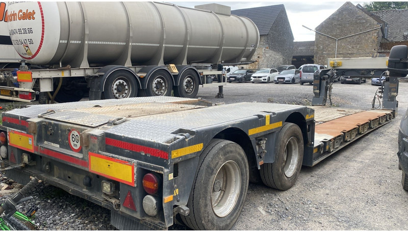Kässbohrer LB2 48T - LOWBED - TIEFBETT / REMOVABLE NECK - ABNEHMBARE SCHWANENHALS - HYDR STEERING AXLES / LENKACHSEN - BPW - عربة منخفضة مسطحة نصف مقطورة: صورة 2 Kässbohrer LB2 48T - LOWBED - TIEFBETT / REMOVABLE NECK - ABNEHMBARE SCHWANENHALS - HYDR STEERING AXLES / LENKACHSEN - BPW - عربة منخفضة مسطحة نصف مقطورة: صورة 2