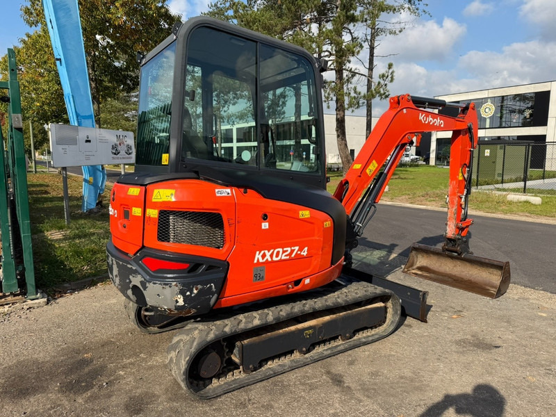 Kubota KX027-4 HAMMER LINES - *1860h* - HYDR QUICKHITCH - BLADE - CE - BE MACHINE - حفارة مُصَّغرة: صورة 4 Kubota KX027-4 HAMMER LINES - *1860h* - HYDR QUICKHITCH - BLADE - CE - BE MACHINE - حفارة مُصَّغرة: صورة 4