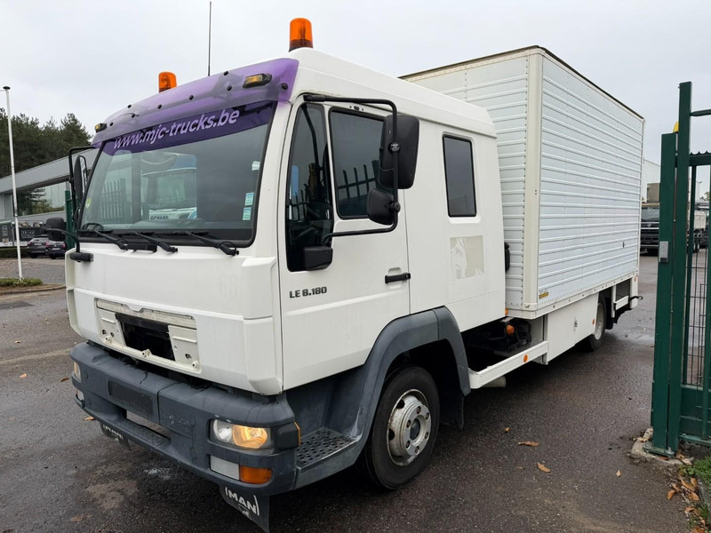 MAN LE 8.180 CLOSED BOX / KOFFER - DOKA - MANUAL GEARBOX - *248.000km* - STEEL SPRING / BLATT / LAMES - BE TRUCK - شاحنة مقفلة: صورة 3 MAN LE 8.180 CLOSED BOX / KOFFER - DOKA - MANUAL GEARBOX - *248.000km* - STEEL SPRING / BLATT / LAMES - BE TRUCK - شاحنة مقفلة: صورة 3