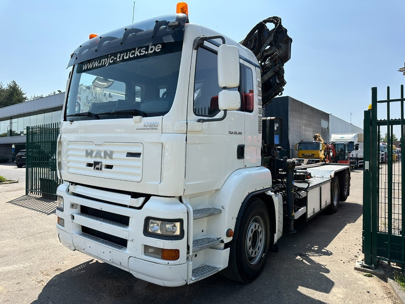 MAN TGA 26.310 6X2 HOOKLIFT + CRANE COPMA 160.4 + JIB J2 + WINCH - RADIO - LIFT + STEERING AXLE - EURO 3 - BE - شاحنة كرين: صورة 5 MAN TGA 26.310 6X2 HOOKLIFT + CRANE COPMA 160.4 + JIB J2 + WINCH - RADIO - LIFT + STEERING AXLE - EURO 3 - BE - شاحنة كرين: صورة 5