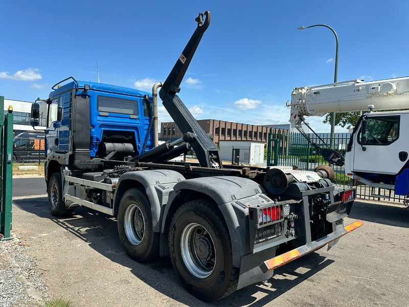 MAN TGA 33.400 6X4 HOOKLIFT AJK NHS20-4930mm - WB 3m60 - MANUAL ZF - STEEL SPRING / BLATT - BIG AXLES / AP ACHSEN - شاحنة ذات خطاف: صورة 4 MAN TGA 33.400 6X4 HOOKLIFT AJK NHS20-4930mm - WB 3m60 - MANUAL ZF - STEEL SPRING / BLATT - BIG AXLES / AP ACHSEN - شاحنة ذات خطاف: صورة 4