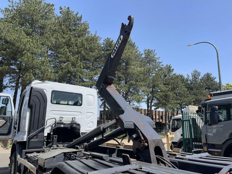 شاحنة ذات خطاف Renault Lander 450 DXI EURO 5 - 6x4 - 20T PALLIFT HAAKSYSTEEM / ABROLLKIPPER / GANCHO / PORTE CONTAINER - BLATT / AP ACHSEN - BE TRUCK: صورة 13 شاحنة ذات خطاف Renault Lander 450 DXI EURO 5 - 6x4 - 20T PALLIFT HAAKSYSTEEM / ABROLLKIPPER / GANCHO / PORTE CONTAINER - BLATT / AP ACHSEN - BE TRUCK: صورة 13