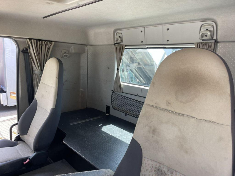 شاحنة ذات خطاف Renault Lander 450 DXI EURO 5 - 6x4 - 20T PALLIFT HAAKSYSTEEM / ABROLLKIPPER / GANCHO / PORTE CONTAINER - BLATT / AP ACHSEN - BE TRUCK: صورة 9 شاحنة ذات خطاف Renault Lander 450 DXI EURO 5 - 6x4 - 20T PALLIFT HAAKSYSTEEM / ABROLLKIPPER / GANCHO / PORTE CONTAINER - BLATT / AP ACHSEN - BE TRUCK: صورة 9