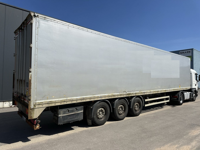 Renders 3 ASSEN MB - GESLOTEN BAK - SCHIJFREMMEN - 13m60 - AIR SUSPENSION - مقطورة صندوق مغلق: صورة 2 Renders 3 ASSEN MB - GESLOTEN BAK - SCHIJFREMMEN - 13m60 - AIR SUSPENSION - مقطورة صندوق مغلق: صورة 2