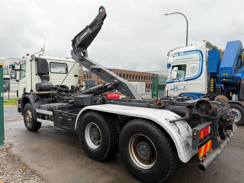 Scania 114C-380 6X4 HOOKLIFT / GANCHO HIAB MULTILIFT - RETARDER - A/C - EURO 3 - SPRING / BALLESTAS / BLATT / LAMES - شاحنة ذات خطاف: صورة 4 Scania 114C-380 6X4 HOOKLIFT / GANCHO HIAB MULTILIFT - RETARDER - A/C - EURO 3 - SPRING / BALLESTAS / BLATT / LAMES - شاحنة ذات خطاف: صورة 4