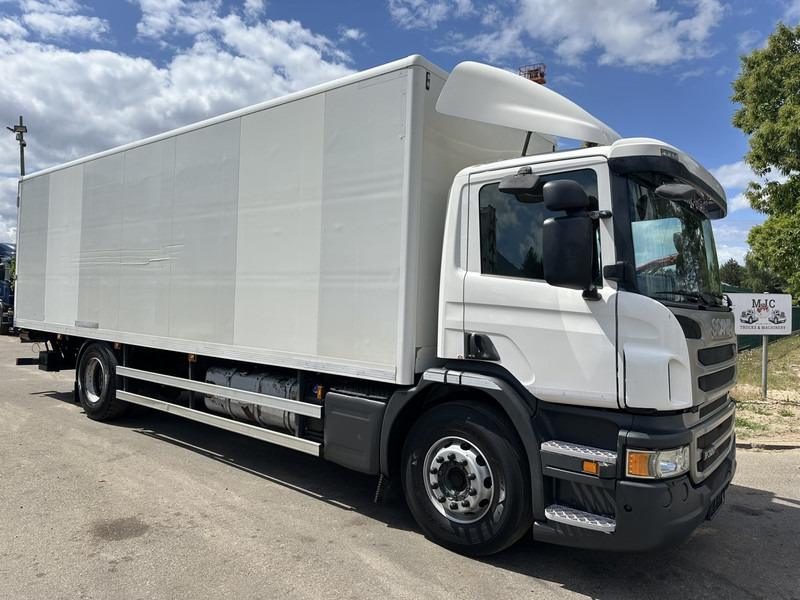 Scania P320 RETARDER - CLOSED BOX 8m25 x 2m47 x 2m30 - TAILLIFT 2000kg - EURO 6 - GOOD CONDITION - شاحنة مقفلة: صورة 1 Scania P320 RETARDER - CLOSED BOX 8m25 x 2m47 x 2m30 - TAILLIFT 2000kg - EURO 6 - GOOD CONDITION - شاحنة مقفلة: صورة 1