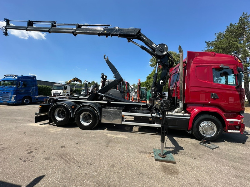 Scania R580 6X2 V8 HOOKLIFT + CRANE HIAB 211 E-4 HIPRO - ROTATOR - RETARDER - ALCOA ALU - RADIO - NL TRUCK - شاحنة ذات خطاف, شاحنة كرين: صورة 4 Scania R580 6X2 V8 HOOKLIFT + CRANE HIAB 211 E-4 HIPRO - ROTATOR - RETARDER - ALCOA ALU - RADIO - NL TRUCK - شاحنة ذات خطاف, شاحنة كرين: صورة 4