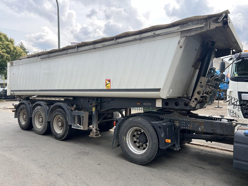 Schmitz Cargobull SKI 24 3-AXLES SAF - STEEL BODY / ALU TIPPER - GOOD CONDITION - قلابة نصف مقطورة نصف مقطورة قلابة: صورة 5 Schmitz Cargobull SKI 24 3-AXLES SAF - STEEL BODY / ALU TIPPER - GOOD CONDITION - قلابة نصف مقطورة نصف مقطورة قلابة: صورة 5