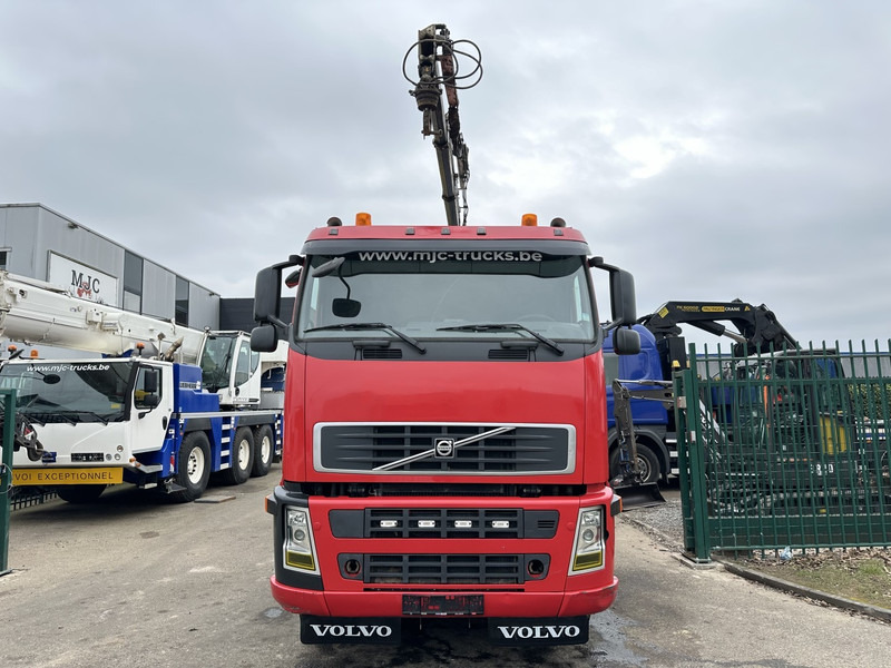 Volvo FH 400 8X4 + HIAB 130 R - STEEL SPRING / BLATT / BALLIESTAS - I SHIFT - BELGIAN TRUCK - شاحنات مسطحة, شاحنة كرين: صورة 2 Volvo FH 400 8X4 + HIAB 130 R - STEEL SPRING / BLATT / BALLIESTAS - I SHIFT - BELGIAN TRUCK - شاحنات مسطحة, شاحنة كرين: صورة 2