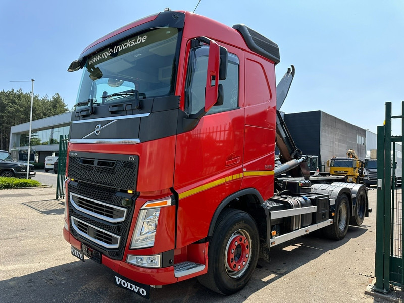 Volvo FH 540 6x4 HOOKLIFT 20T - RETARDER - LIFT AXLE - I-park Cool - SLEEPERCAB - E6 - BE TRUCK - شاحنة ذات خطاف: صورة 3 Volvo FH 540 6x4 HOOKLIFT 20T - RETARDER - LIFT AXLE - I-park Cool - SLEEPERCAB - E6 - BE TRUCK - شاحنة ذات خطاف: صورة 3