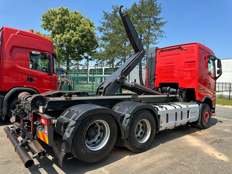 Volvo FH 540 6x4 HOOKLIFT 20T - RETARDER - LIFT AXLE - I-park Cool - SLEEPERCAB - E6 - BE TRUCK - شاحنة ذات خطاف: صورة 4 Volvo FH 540 6x4 HOOKLIFT 20T - RETARDER - LIFT AXLE - I-park Cool - SLEEPERCAB - E6 - BE TRUCK - شاحنة ذات خطاف: صورة 4