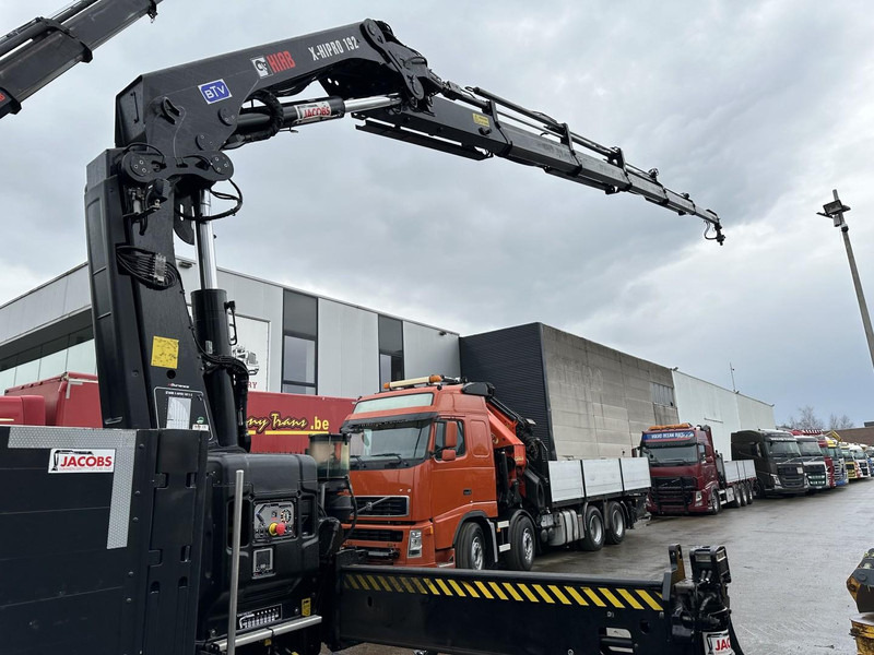 Volvo FM 460 8x4 TRIDEM + CRANE HIAB 192 E-5 X HIPRO - DYNAMIC STEERING - 364.000km - TOP CONDITION - شاحنات مسطحة, شاحنة كرين: صورة 4 Volvo FM 460 8x4 TRIDEM + CRANE HIAB 192 E-5 X HIPRO - DYNAMIC STEERING - 364.000km - TOP CONDITION - شاحنات مسطحة, شاحنة كرين: صورة 4