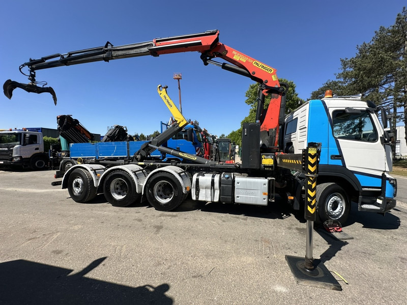 Volvo FMX 460 8x4 TRIDEM HOOKLIFT + CRANE PK 23002 SH + GRABBER / ROTATOR - EURO 6 - LIFT + STEERING AXLE - *374.000km* - EXT BUMPER - شاحنة ذات خطاف, شاحنة كرين: صورة 4 Volvo FMX 460 8x4 TRIDEM HOOKLIFT + CRANE PK 23002 SH + GRABBER / ROTATOR - EURO 6 - LIFT + STEERING AXLE - *374.000km* - EXT BUMPER - شاحنة ذات خطاف, شاحنة كرين: صورة 4