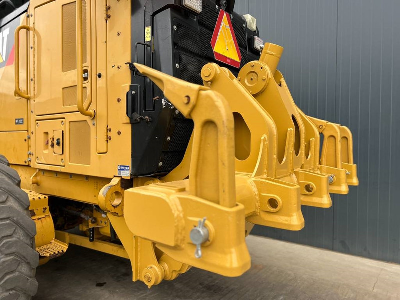 Cat 140M2 AWD - ممهدة: صورة 5 Cat 140M2 AWD - ممهدة: صورة 5