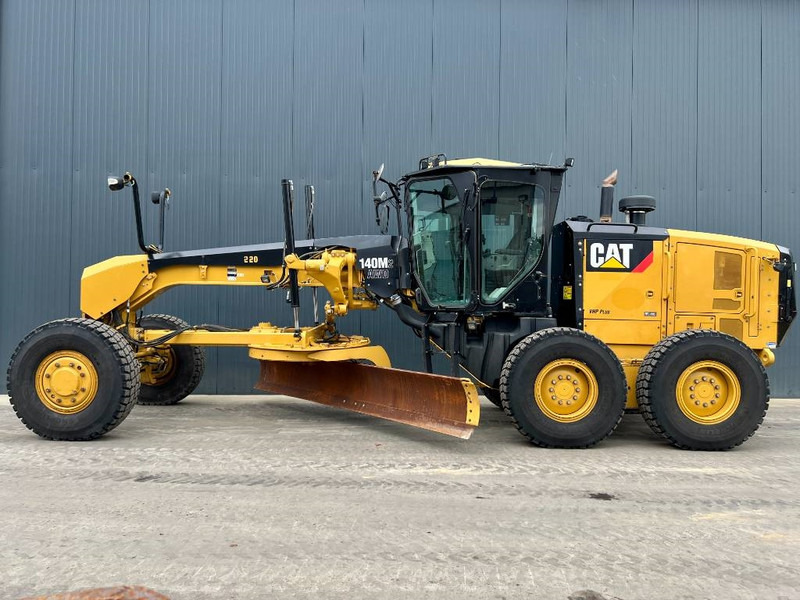 Cat 140M2 AWD - ممهدة: صورة 2 Cat 140M2 AWD - ممهدة: صورة 2