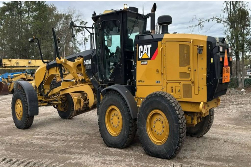 Cat 140M2 AWD - ممهدة: صورة 1 Cat 140M2 AWD - ممهدة: صورة 1