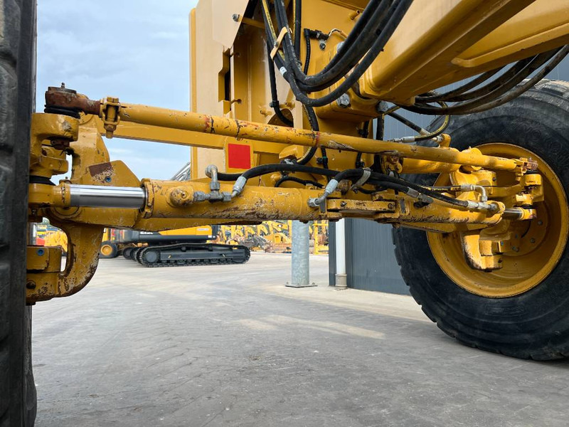 ممهدة Cat 140M3: صورة 14