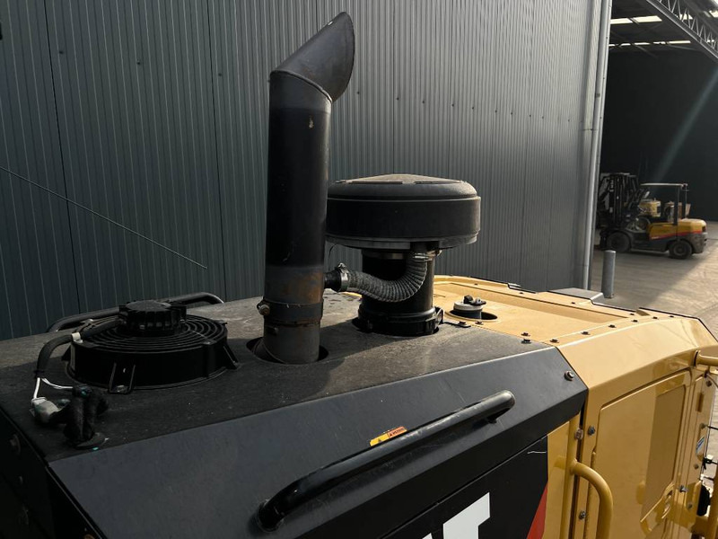 ممهدة Cat 140M3: صورة 17