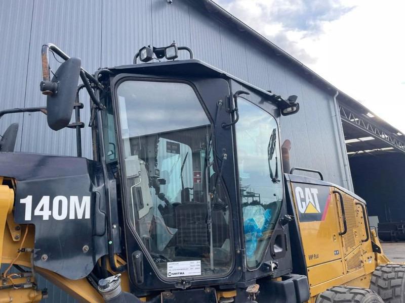 ممهدة Cat 140M: صورة 11