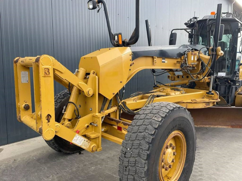 ممهدة Cat 140M: صورة 8