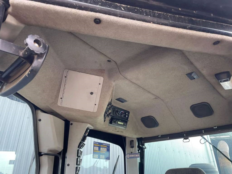 ممهدة Cat 140M: صورة 19