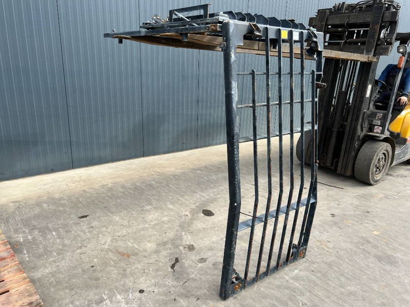 Cat 313E / M315F / 320F / 323E / 325F / 329E / 330F / - الكابينة والداخلية - آلات البناء: صورة 2 Cat 313E / M315F / 320F / 323E / 325F / 329E / 330F / - الكابينة والداخلية - آلات البناء: صورة 2