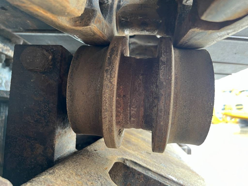 حفار زحاف Cat 328D LCR: صورة 16 حفار زحاف Cat 328D LCR: صورة 16