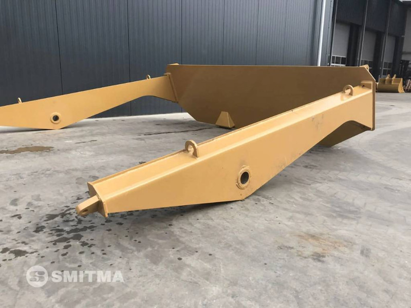 Cat 730 - 3T3 - رافعة هيدروليك خلفية - آلات البناء: صورة 5 Cat 730 - 3T3 - رافعة هيدروليك خلفية - آلات البناء: صورة 5