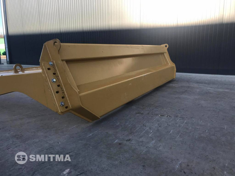 Cat 735C - رافعة هيدروليك خلفية - آلات البناء: صورة 2 Cat 735C - رافعة هيدروليك خلفية - آلات البناء: صورة 2