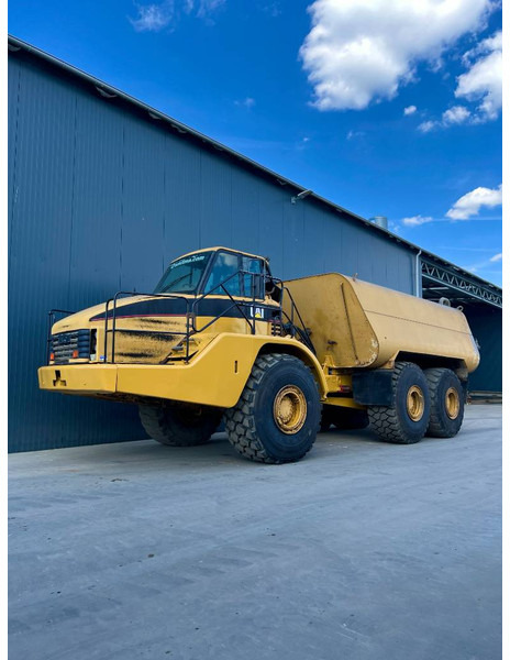Cat 740 Water Truck - آلات البناء: صورة 2 Cat 740 Water Truck - آلات البناء: صورة 2