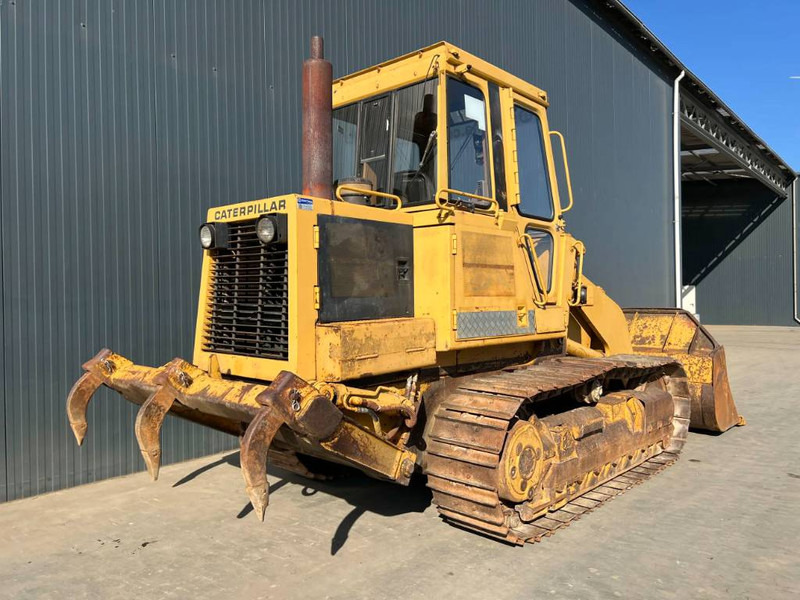 Cat 953 - Ripper - اللودر المجنزر: صورة 3 Cat 953 - Ripper - اللودر المجنزر: صورة 3