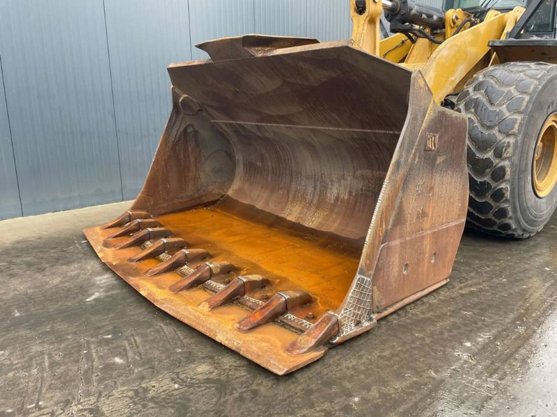 اللودر بعجل Cat 966M XE: صورة 10