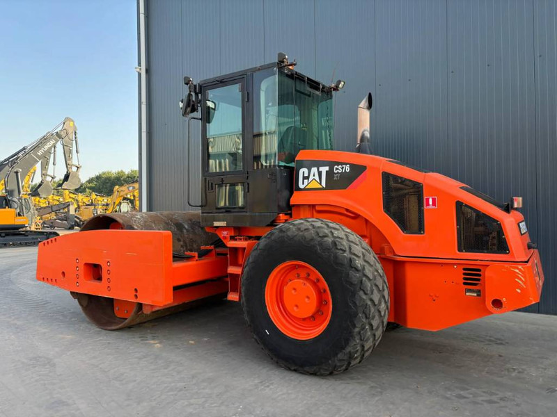 Cat CS76 XT - مدحلة: صورة 2 Cat CS76 XT - مدحلة: صورة 2